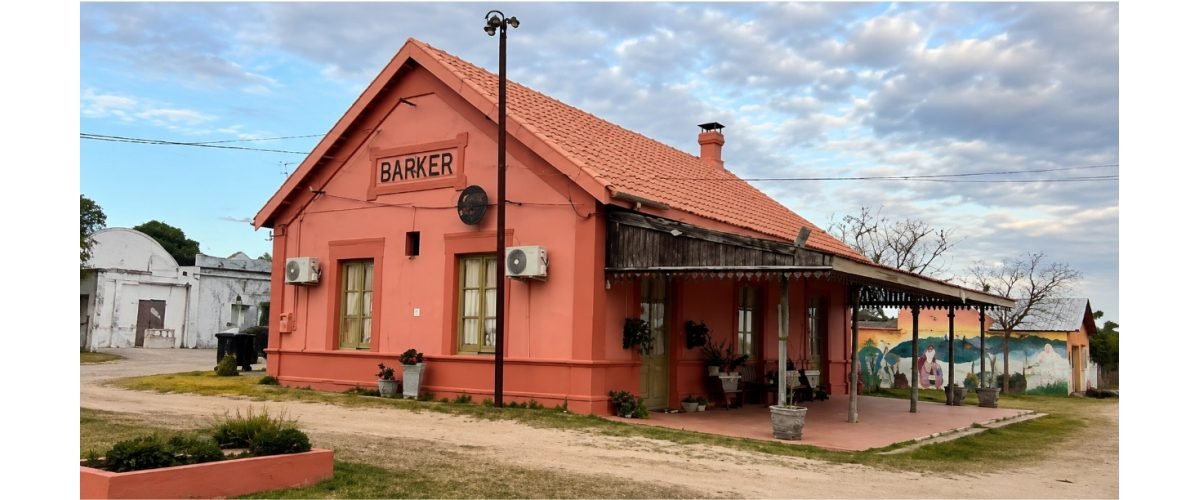 Barker-web