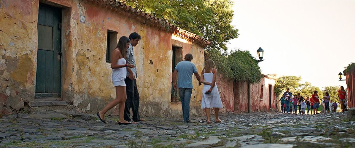 Barrio-historico-Colonia