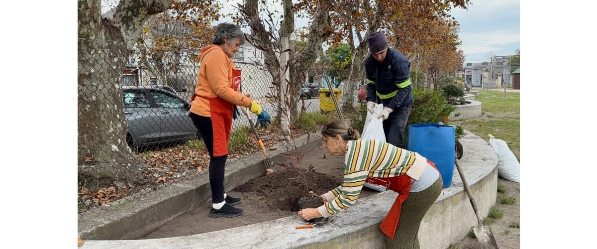 Candelas-Garden-Club-web